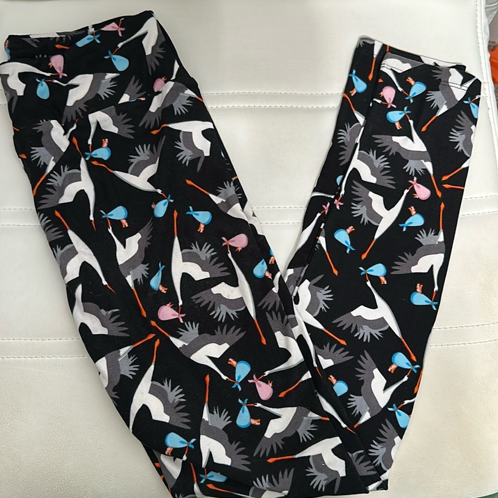 NWOT LuLaRoe Stork pink & blue leggings gender reveal